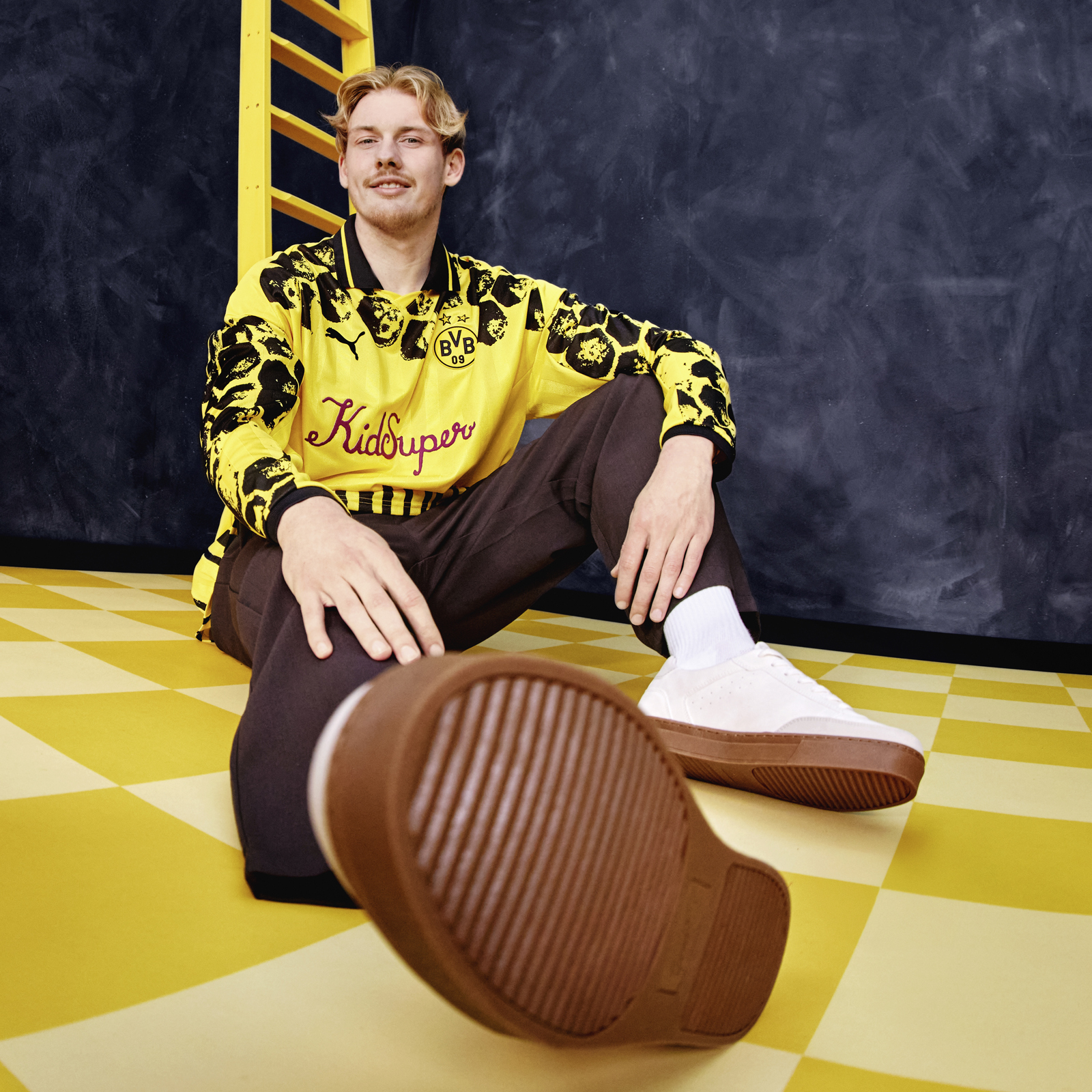 ドルトムントKidSuperレトロTシャツ長袖 - ボルシア ドルトムント