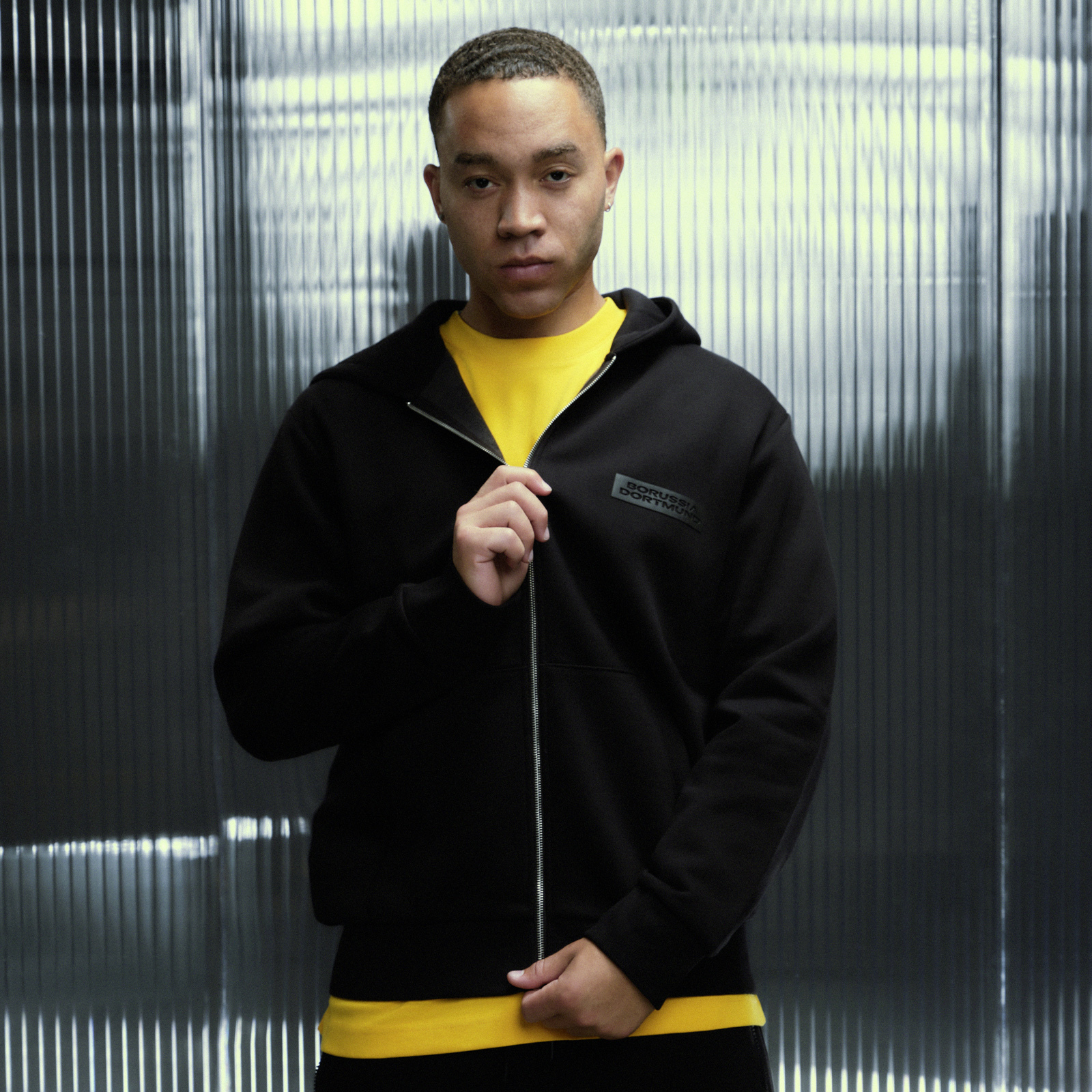 ドルトムント エッセンシャル ジップジャケット - ボルシア