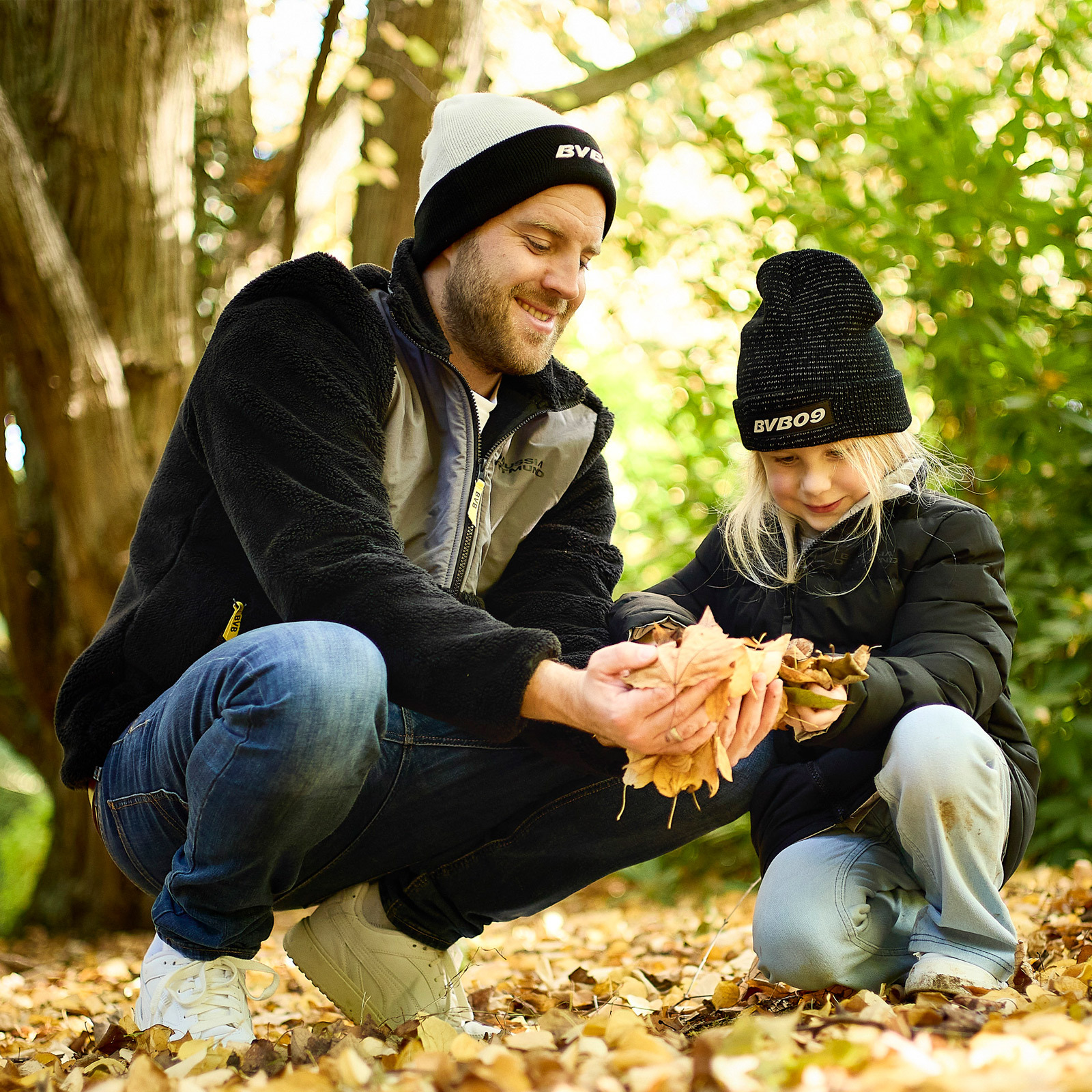 Borussia Dortmund BVB Beanie New Era – Offwhite Mit Schwarzer Krempe – 100 % Acryl, BVB09 Schriftzug Borussia Dortmund BVB Beanie New Era – Offwhite Mit Schwarzer Krempe – 100 % Acryl, BVB09 Schriftzug