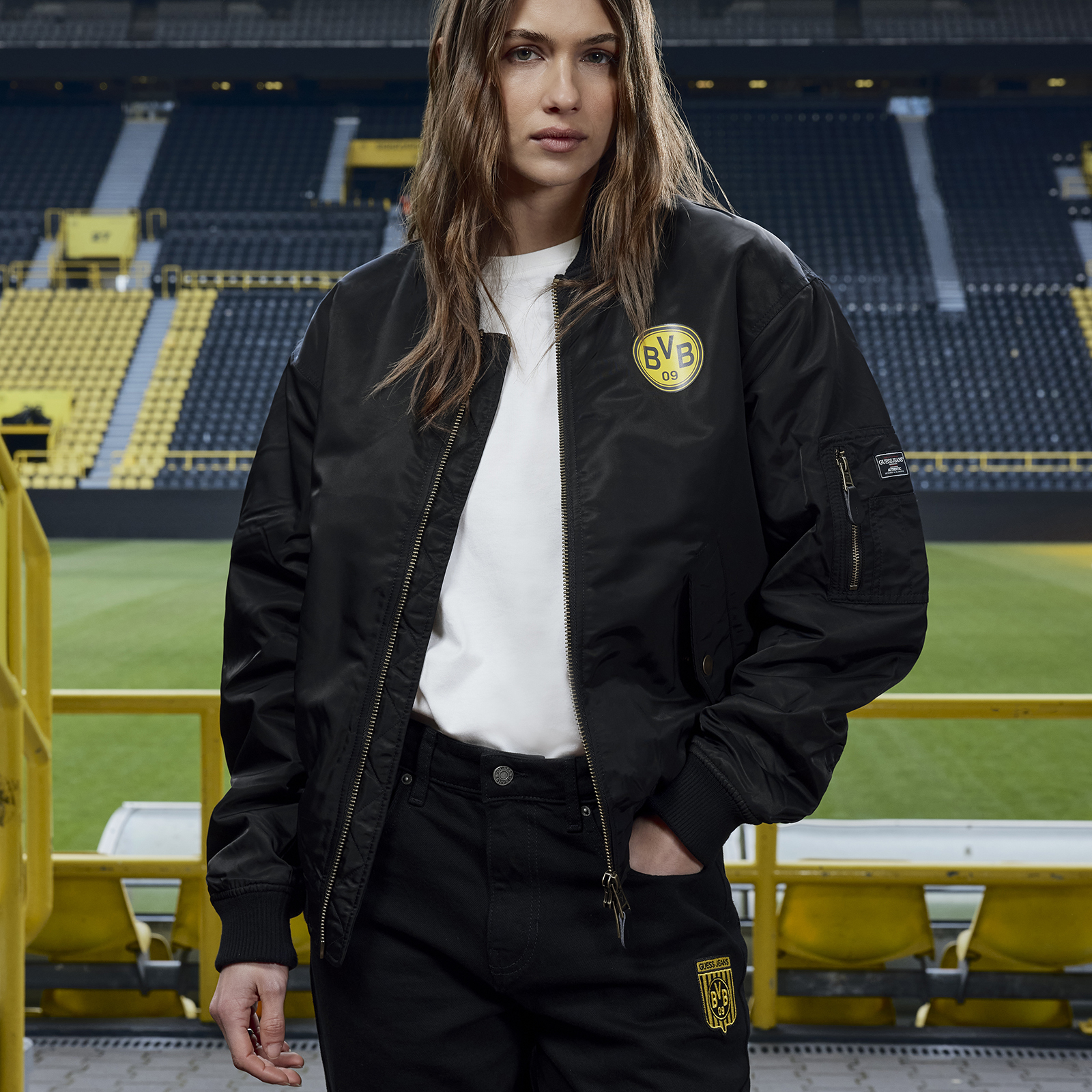 Borussia Dortmund レザージャケット ブラック　y2k サッカー BVB x Guess Bomber Jacket - Official Borussia Dortmund Shop